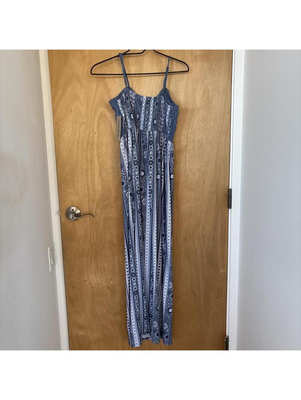 Derek Heart Blue Crochet Top Maxi Dress with Floral Stripe Skirt - Picture 6 of 8